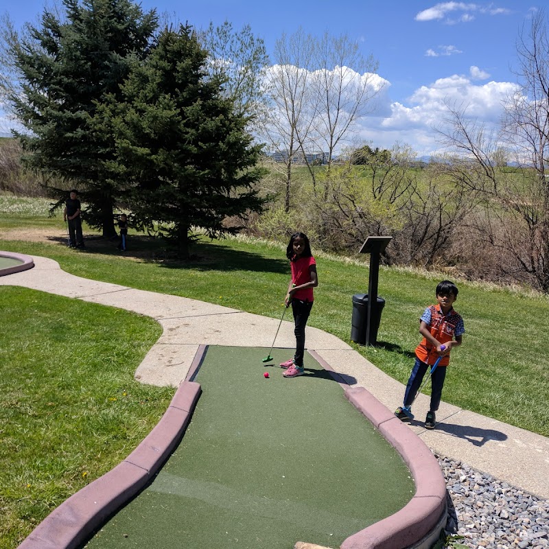 Family Sports Golf Course