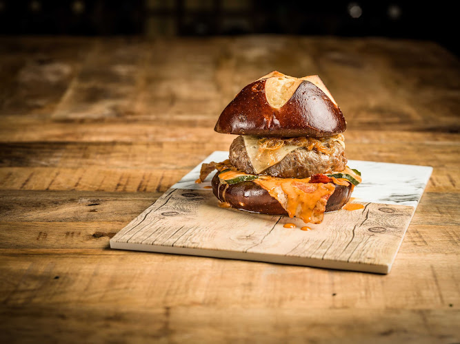 BigJohn Burgers & Wines
