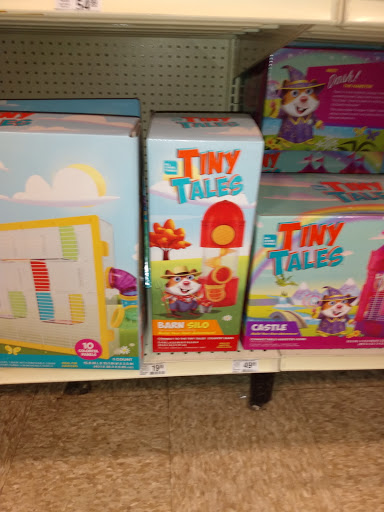 Pet Supply Store «PetSmart», reviews and photos, 3500 S Glenstone Ave, Springfield, MO 65804, USA