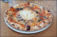 Pizza du Restaurant italien L'entre-nous à Écully - n°9