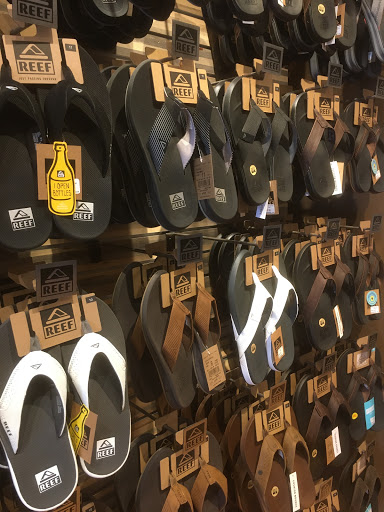 Shoe Store «The Flop Shop - Downtown Melbourne», reviews and photos, 820 E New Haven Ave, Melbourne, FL 32901, USA