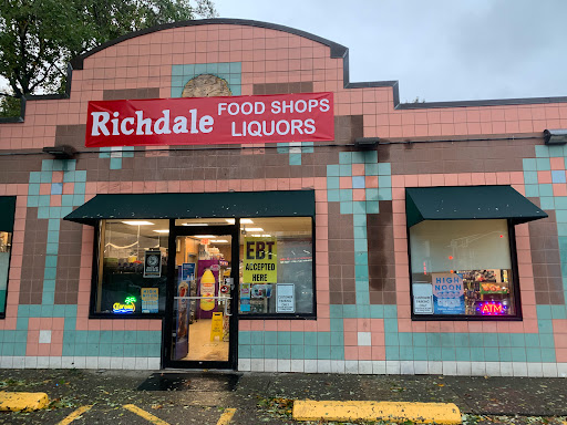 Richdale Food Shops/ Liquors - Cambridge