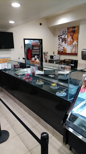 Ice Cream Shop «Cold Stone Creamery», reviews and photos, 3 Sloan St, South Orange, NJ 07079, USA