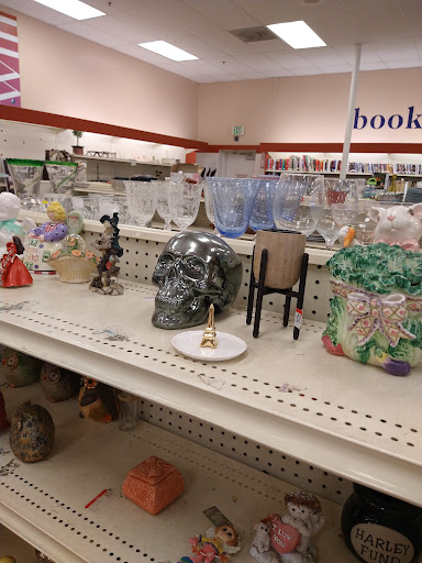 Thrift Store «Goodwill», reviews and photos, 12158 Central Ave, Chino, CA 91710, USA