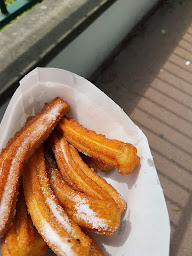 Photo n°3 de Chaud les churros à Gennevilliers ()