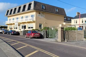 Cliff House Hotel image