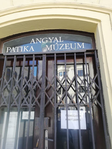 Fehér Angyal Patikamúzeum - Múzeum