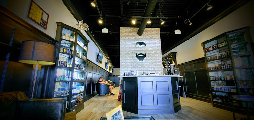 Barber Shop «Modern Gents Premier Barbershop & Bar», reviews and photos, 8233 Cooper Creek Blvd, Bradenton, FL 34201, USA