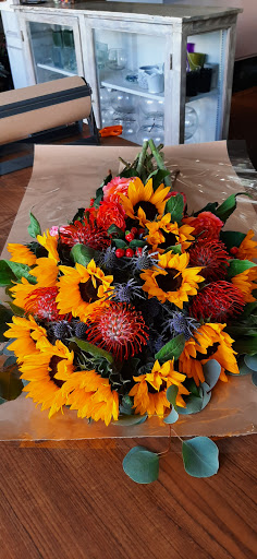 Florist «Urban Florist», reviews and photos, 5310 W 8th St, Los Angeles, CA 90036, USA