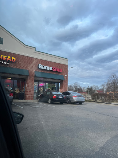 Video Game Store «GameStop», reviews and photos, 1605 W Dorothy Ln, Kettering, OH 45439, USA