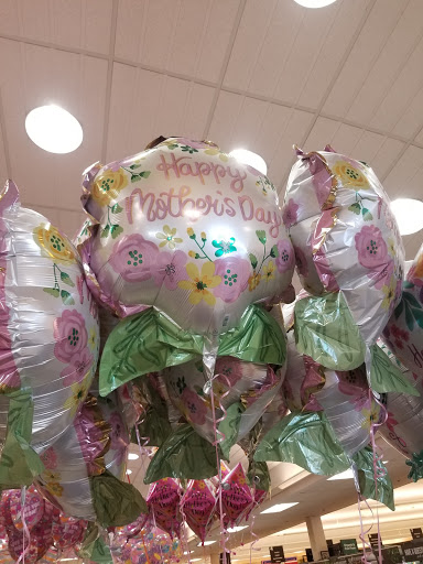 Supermarket «Super Stop & Shop», reviews and photos, 204 Garfield Ave, Cranston, RI 02901, USA