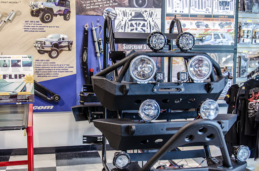 Truck Accessories Store «4 Wheel Parts - Thomas University - Miami Gardens, FL», reviews and photos, 3383 NW 167th St, Miami Gardens, FL 33056, USA