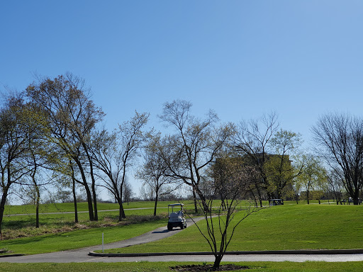 Public Golf Course «Maple Meadows Golf Club», reviews and photos, 272 Addison Rd, Wood Dale, IL 60191, USA
