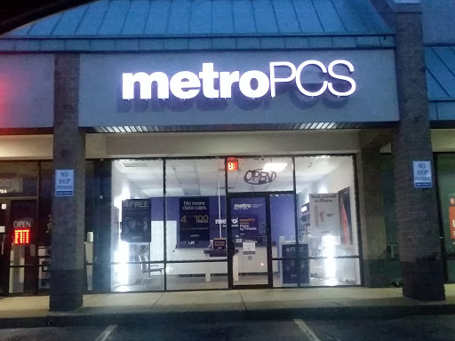 Shopping Mall «Rio Hill Shopping Center», reviews and photos, Seminole Trail, Charlottesville, VA 22901, USA