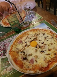 Pizza du Restaurant familial Chez Minou à Monpazier - n°17