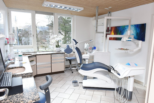 Rezensionen über Zahnarzt Bern, Zahnarztpraxis Bern, Dentcenter in Bern - Zahnarzt