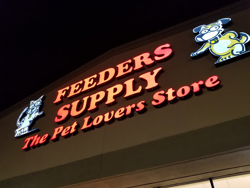 Pet Store «Feeders Supply», reviews and photos, 4921 Dixie Hwy a, Louisville, KY 40216, USA