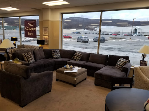 Furniture Store «Raymour & Flanigan Furniture and Mattress Store», reviews and photos, 85 Viewmont Mall, Scranton, PA 18508, USA