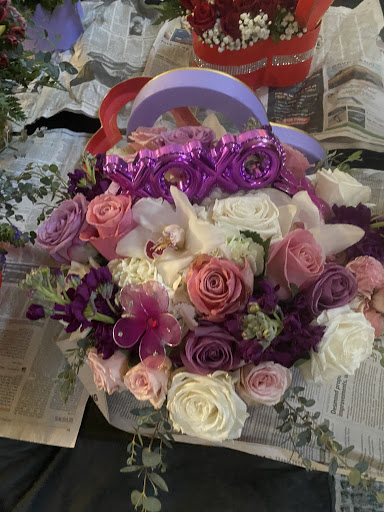 Florist «Flowers By Marcelle», reviews and photos, 3326 E Marconi Ave, Phoenix, AZ 85032, USA