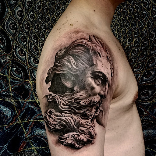 Tattoo Shop «Gaia Tattoo Studios», reviews and photos, 11755 Mosteller Rd, Sharonville, OH 45241, USA