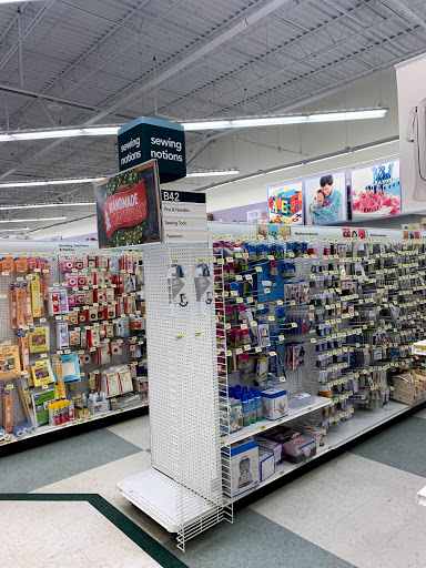 Fabric Store «Jo-Ann Fabrics and Crafts», reviews and photos, 354 Cox Creek Pkwy, Florence, AL 35630, USA