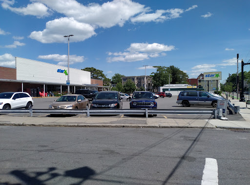 Grocery Store «Star Market», reviews and photos, 275 Beacon St, Somerville, MA 02145, USA