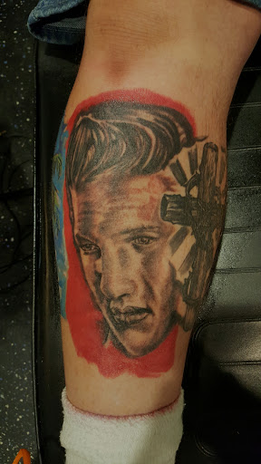 Tattoo Shop «PAS Tattoos», reviews and photos, 1735 E Ohio Pike, Amelia, OH 45102, USA