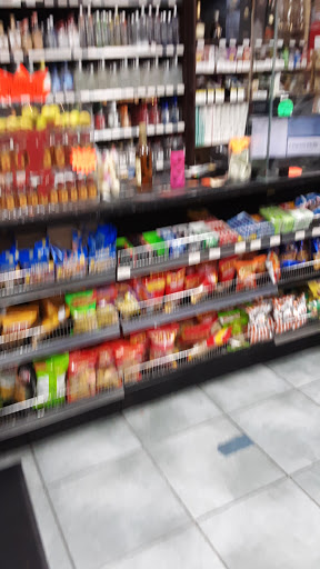 Liquor Store «Best Buy Liquors», reviews and photos, 19367 S Dixie Hwy, Miami, FL 33157, USA