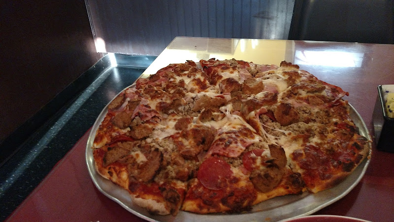 #1 best pizza place in Rancho Palos Verdes - Domenick's Pizza House