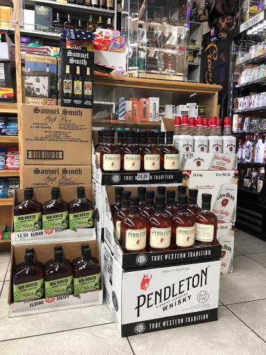 Liquor Store «Royal Liquor», reviews and photos, 270 W Elm Ave, Coalinga, CA 93210, USA