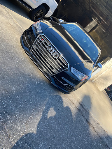 Car Dealer «Unique Motor Sports», reviews and photos, 681 W Jericho Turnpike, Huntington, NY 11743, USA