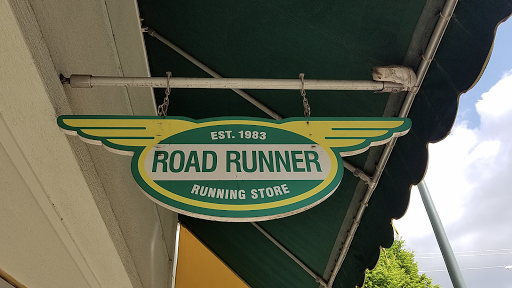 Running Store «Road Runner Running Store», reviews and photos, 3002 W Cary St, Richmond, VA 23221, USA