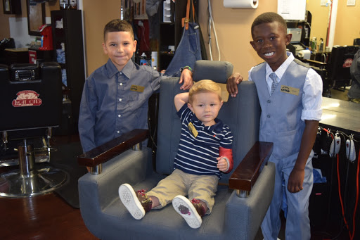 Barber Shop «Legit Cuts Barber Shop», reviews and photos, 206 N 2nd St, Fort Pierce, FL 34950, USA