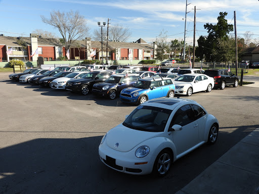 Used Car Dealer «BEST CAR FOR LESS», reviews and photos, 3410 Dunvale Rd, Houston, TX 77063, USA