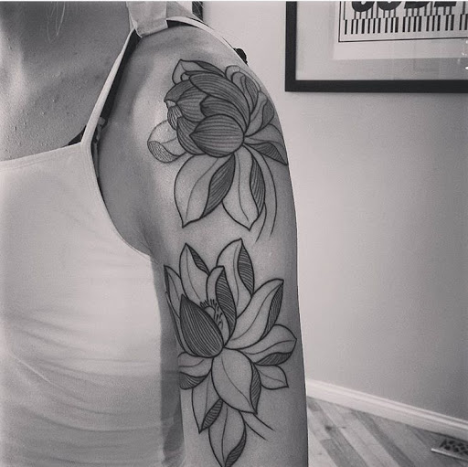 Tattoo Shop «Short North Tattoo», reviews and photos, 1042 N High St, Columbus, OH 43201, USA