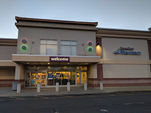 Supermarket «Stop & Shop», reviews and photos, 1730 Veterans Memorial Hwy, Islandia, NY 11749, USA