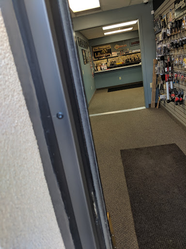 Locksmith «Davis Lock & Safe», reviews and photos, 2500 Cleveland Ave, St Paul, MN 55113, USA