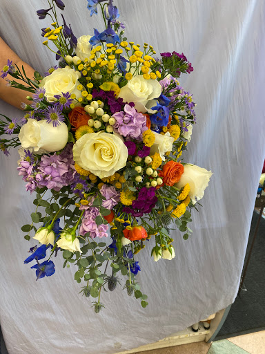 Florist «Morton Grove Florist», reviews and photos, 5741 Dempster St, Morton Grove, IL 60053, USA