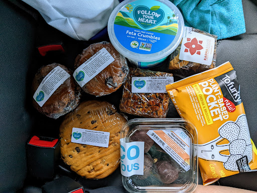 Health Food Store «Follow Your Heart», reviews and photos, 21825 Sherman Way, Canoga Park, CA 91303, USA