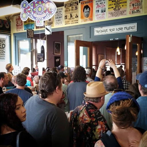 Record Store «Horizon Records», reviews and photos, 2 W Stone Ave, Greenville, SC 29609, USA