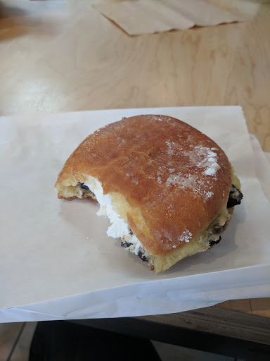 Ice Cream Shop «The Parlor Ice Cream Puffs», reviews and photos, 1490 Eureka Rd #170, Roseville, CA 95661, USA