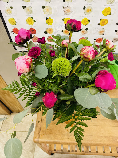 Florist «Suntree Florist & Gifts», reviews and photos, 6450 N Wickham Rd Suite 113, Melbourne, FL 32940, USA