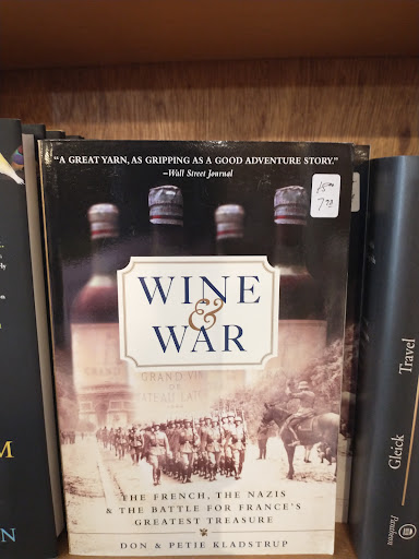 Book Store «J Michaels Books», reviews and photos, 160 E Broadway, Eugene, OR 97401, USA