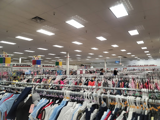 Clothing Store «Burlington Coat Factory», reviews and photos, 3702 E Hammer Ln, Stockton, CA 95212, USA