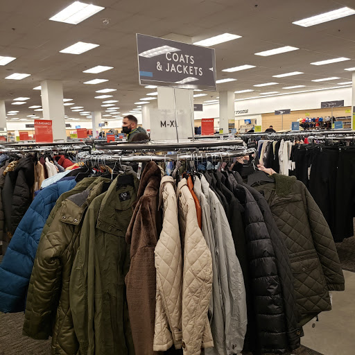 Department Store «Nordstrom Rack Warwick Mall», reviews and photos, 400 Bald Hill Rd, Warwick, RI 02886, USA