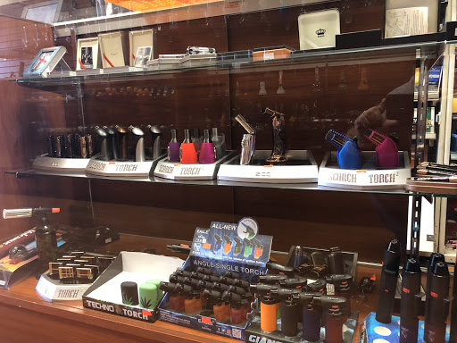 Tobacco Shop «Sunburst Smoke Shop», reviews and photos, 4325 W Bell Rd, Glendale, AZ 85308, USA