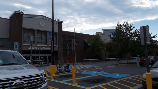 Department Store «Walmart Supercenter», reviews and photos, 125 Bleachery Blvd, Asheville, NC 28805, USA