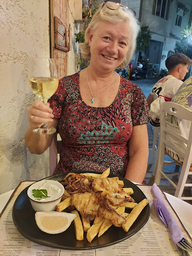 Zorbas Taverna - Εστιατόριο