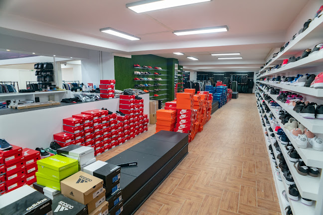 Opinii despre OHmyTAGS.com în Βριλήσσια - Κατάστημα