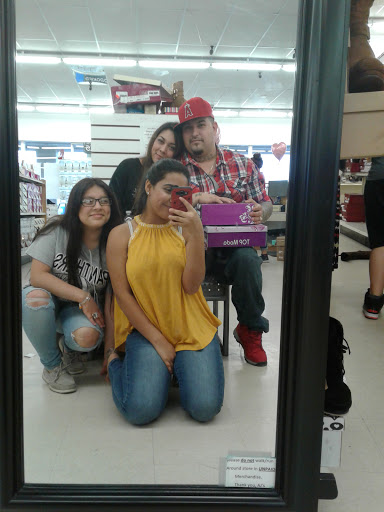 Boot Store «AJ Shoes», reviews and photos, 722 SW Military Dr, San Antonio, TX 78221, USA